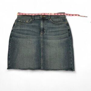 Lee Mini Denim Skirt With Raw Hem